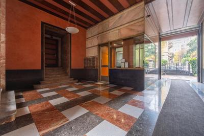 Design apartment with terrace in Milan