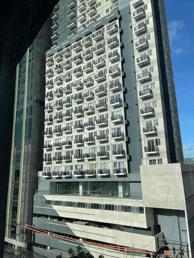 Condo Near Ayala Mall & IT Park