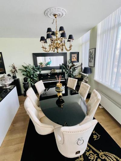 Luxury City Center apartment with Canal view 1 kingsize bed and 1 sleeping sofa