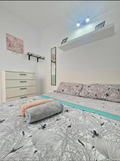 Comfortable Room in Shared Home close to the Airport-sea