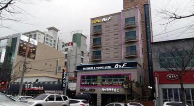 B&F Hotel