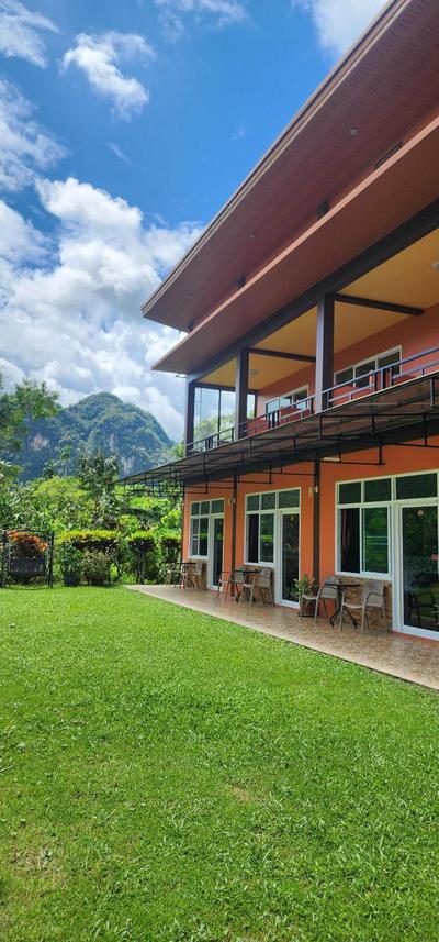 Khao Sok Country Resort