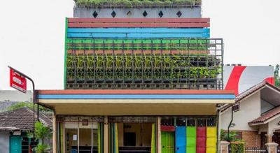 OYO 789 Pelangi Guest House