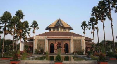 OYO 347 Bayang Brothers Guest House