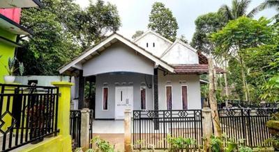 OYO Homes 90918 Eco Tourism Geopark Gunung Masigit Homestay Syariah