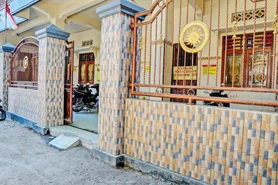 OYO 93107 Homestay H Syarif Syariah – Bandar Gresik