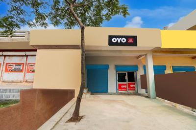 Hotel O Shakti Residency
