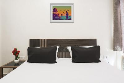 Hotel O RELAX MAX