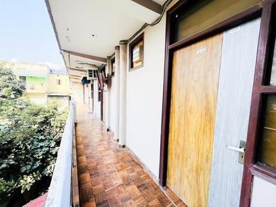 Hotel Dream - Sarai kaley khan Bus Stop