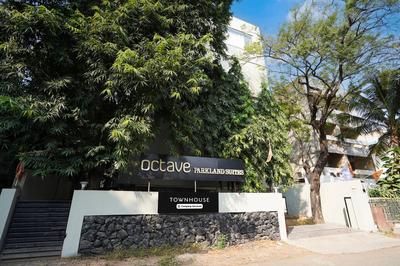 Super Townhouse Central Bazar Road Ramdaspeth