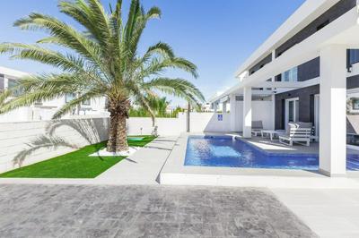 Luxury Casa Bos Palm Tree - Villa with Jacuzzi and Pool