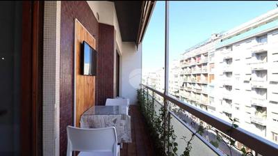 3 Suite in Centro Città con Vista Mare, Doccia Cromoterapia & Netflix Gratuito