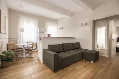 Tornabuoni Place by Mmega