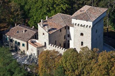 Villa Castello di Gubbio by MMega