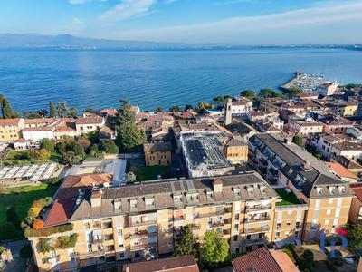CIAO LAGO Family Apartment DesenzanoLoft Official Partner Homes & Villas by Marriott Bonvoy