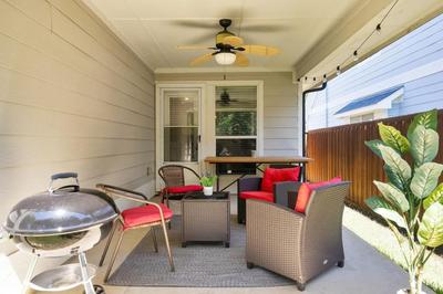 32 Mckinney 2 Living Areas Office Pet Friendly