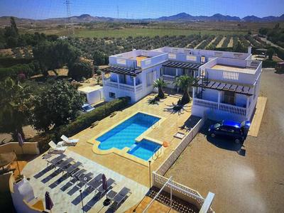 Villa with Private Pool in Turre 275 m²