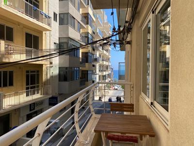 Side SeaView Apartment in Sliema center