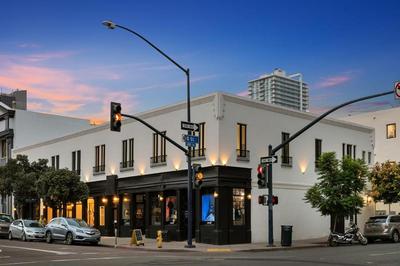 Renovated APT in Historic Hotel
