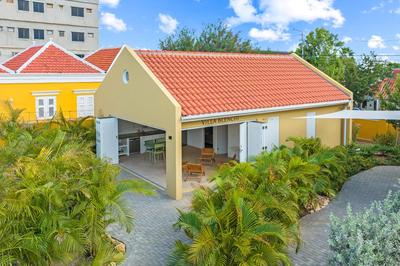Villa Grandi, mini resort - historic city villas, Otrobanda