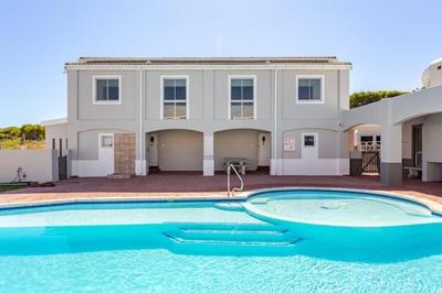 Caline-V Luxury beach Front Flat