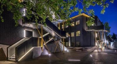 Blossom House Beijing Houhai