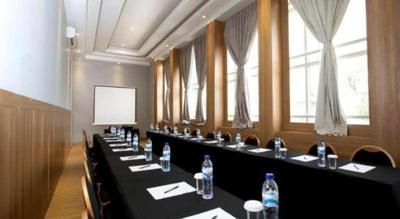 Hotel Omega Karawang