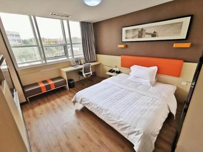 7 Days Premium· Tianjin Binhai International Airport