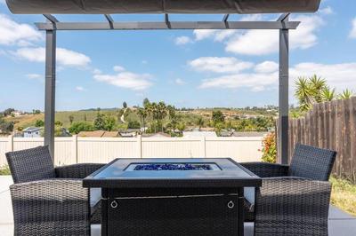 Hilltop Home Hot Tub BBQ Game Room Self Check-In
