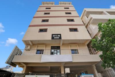 Super Collection O Danapur Near Railway Station