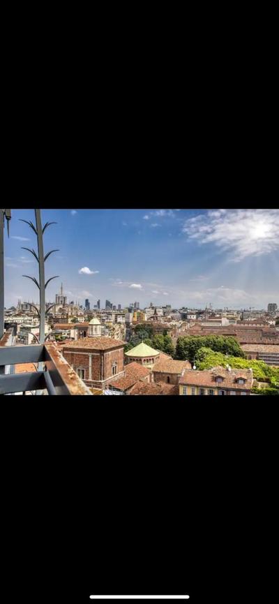 Amazing city center skyline apartment