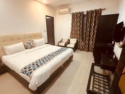 Hotel Riya Palace Agra