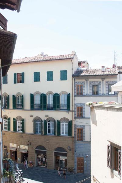 Tornabuoni Deluxe Apartment