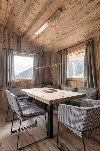 Stay COOPER I DIAMANTIDI Lodge - Modern Mountain Chalet in the Dolomites