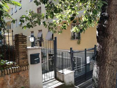 Rome Top floor with Terrace