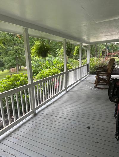 Beautiful Private 4-bedroom home on 2 acres