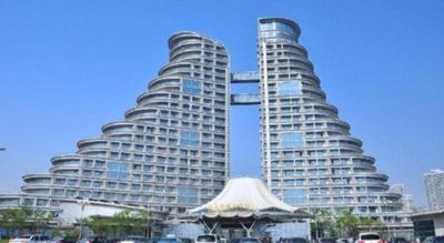 Chonpines Hotel·Rizhao Yingbing Road RT-Mart