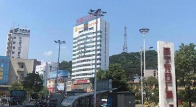 7 Days Premium Xianning Wenquan Shopping Center