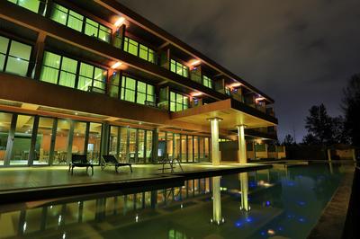 Coriacea Beachfront Boutique Phuket Resort