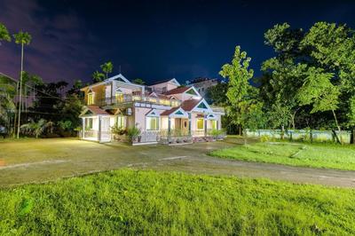 Al Ferdous Holiday Home