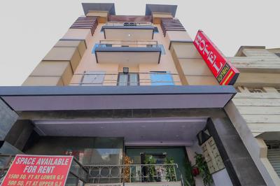 Hotel O Shiv Pukhraj