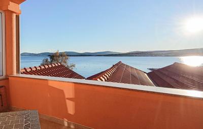Stunning Apartment In Turanj