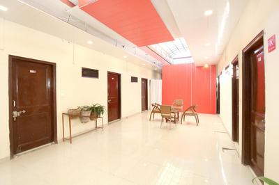 Hotel O Amar Inn