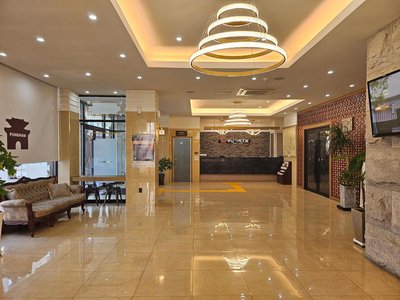 Jeonju Pungnam Family Hotel