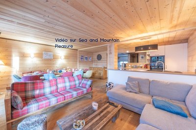 Chalet Alpe d'Huez 1850-Sea and Mountain Pleasure Avec 2 appartements- 1 Appartement 3 Chambres 8 Couchages - 3 Salles d'eau et 1 Appartement 5 Chambres 12