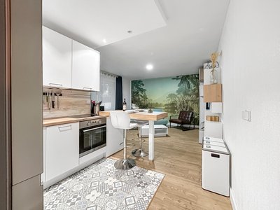T2 35m2 clim, piscine, balcon et parking privé à 2 pas du port Santa Lucia