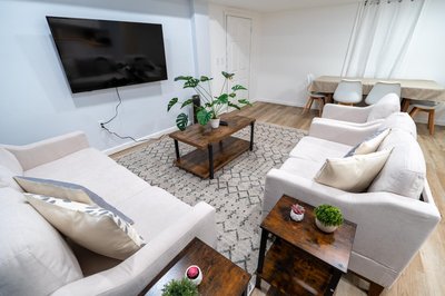 Stylish Stay By Beach & Shops