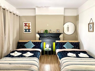 Delux Rooms Near City Centre