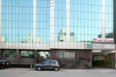 Airport Hotel Grand
