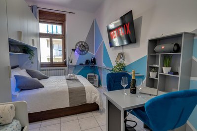 Piazza Unità 15 min walk - Design, Netflix e Wifi